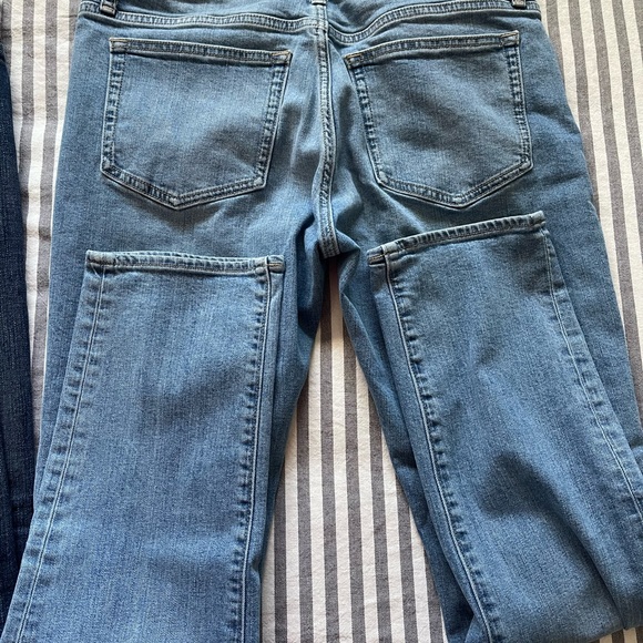 Lucky Brand, Gap, J Crew - Lot of three pairs of women’s jeans, Size 32. - Picture 8 of 8